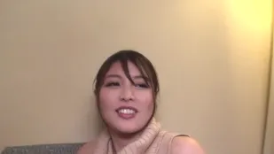FC2PPV-1128824 美少女偶像级绝世容颜假名酒店饮酒后性欲爆发召唤出18cm巨棒强吻紧致阴道的反向插入视频