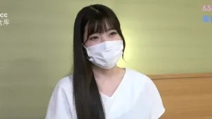 FC2PPV-3164694 美丽直率的女孩从未体验过性高潮