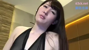 FC2PPV-1061950 长腿美女莫娜淡妆下私密刺激阴道紧致湿润至高潮喷射