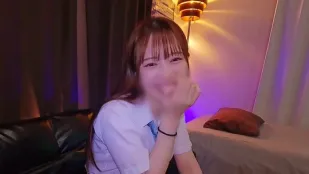 FC2PPV-4856735 浪爆大屁股面容苍白美少女S级真正的白色天使大量高潮喷射