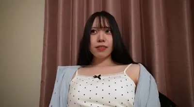 FC2PPV-4812799 身材修长曲线玲珑的女孩